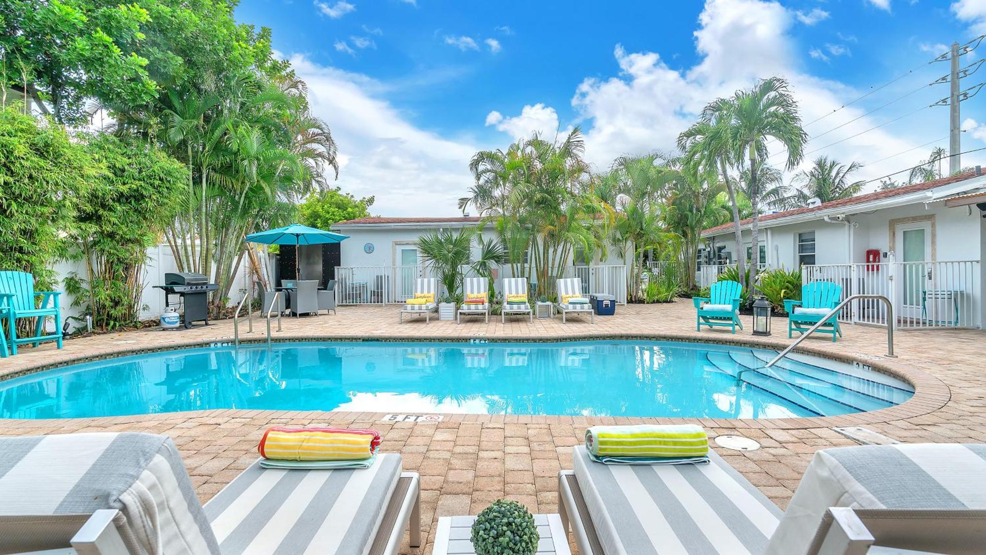 Hotel Seacrest Lauderdale-by-the-Sea Bagian luar foto